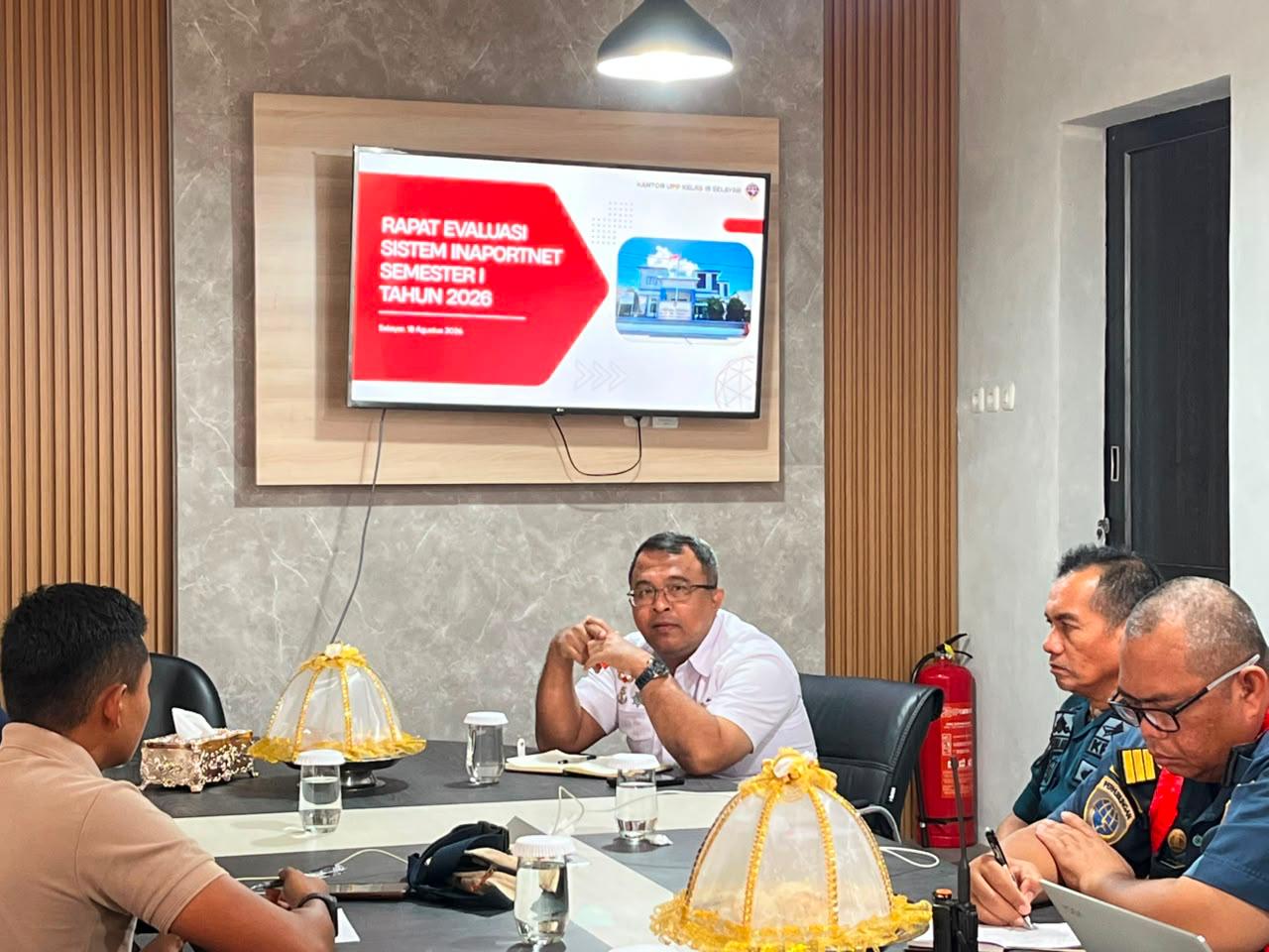 Rapat Evaluasi Sistem Inaportnet Semester I Tahun 2026